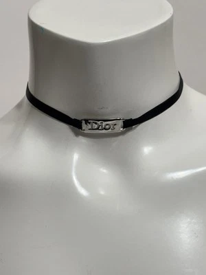 Collar De Colección Christian Dior por John Galliano Cinta Negra Logo Foto 1 de 4