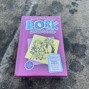 Dork Diaries Box : Tales from a Not So Fabulous Life/Tales from a Not So Popu... - Picture 1 of 4
