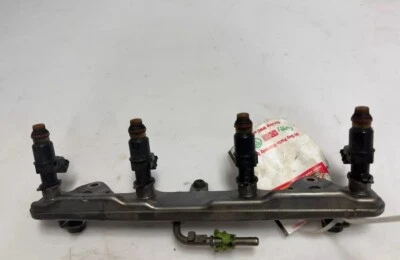 Riel de combustible Honda Civic 2006-2011 con inyectores (4) OEM 16450RNAA01 Foto 1 de 3