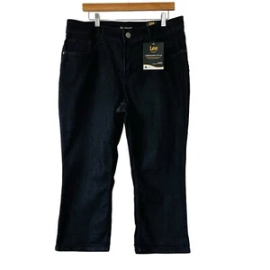 Lee Women’s Plus Size Legendary Mid Size Capri Black Jeans Size 16W NWT - Picture 1 of 11