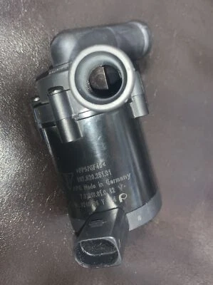 2007 2008 2009 Porsche 911 Electric Auxiliary Coolant Water Pump 99762025101 - Image 1 of 4