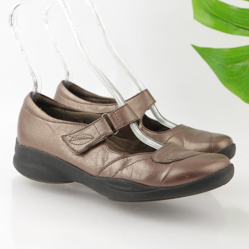 Mocassino da donna Clarks Mary Jane taglia 8 5 marrone chiaro pelle metallica