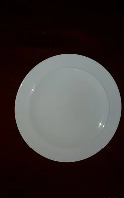 Denby White by Denby dinner plate 11.25 inches - Image 1 of 3