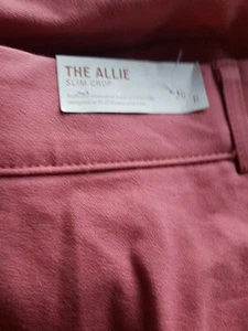 NWT - Lane Bryant The Allie Slim Crop Rose Scalloped Hem Pants - 26R - Picture 1 of 5