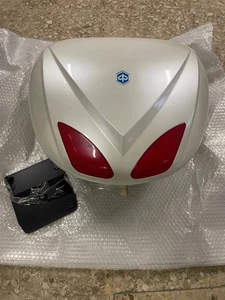 Kit bauletto colore bianco perla Piaggio Beverly Tourer '09' 10 - 36LT - Foto 1 di 3
