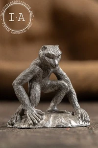 Moderne Affenfigur aus Zinnguss - Bild 1 von 4