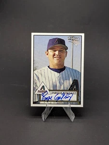 2006 Topps '52 - Signatures Enrique Gonzalez #52S-EG (AU) - Bild 1 von 2