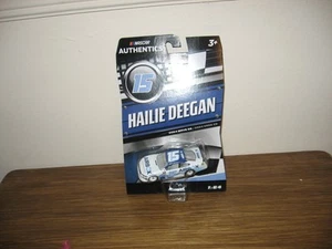 2024 Hailie Deegan #15 AIRBOX 1:64 Lionel Wave 3 - Picture 1 of 4