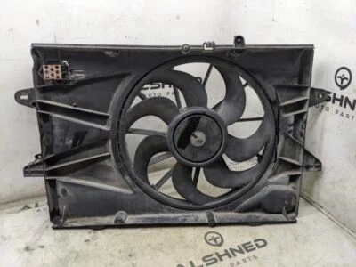 Conjunto de motor ventilador de refrigeración radiador Chevrolet Equinox 2010-2017 84145767 OEM Foto 1 de 4