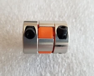 US Stock 8 mm x 10 mm CNC Flexible Plum Coupling Shaft Coupler D20 L25 - Picture 1 of 4