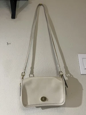 Bolso Bandolera Coach 17994 Edición Limitada Pequeño Hueso Marfil Cuero Blanco Penny Foto 1 de 4