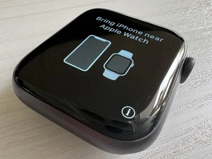 Apple Watch Series 6 GPS + Cellulaire Aluminium 44mm - VERROUILLÉ - Photo 1 sur 8