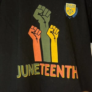 Juneteenth Fist T-Shirt Ball Out Academy Graphic Tee Black Unisex L - Picture 1 of 4