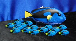 1 Dory 8 Mini Blue Tangs Party Favors Safari Ltd Dory - Blue Tang Fish - Picture 1 of 2