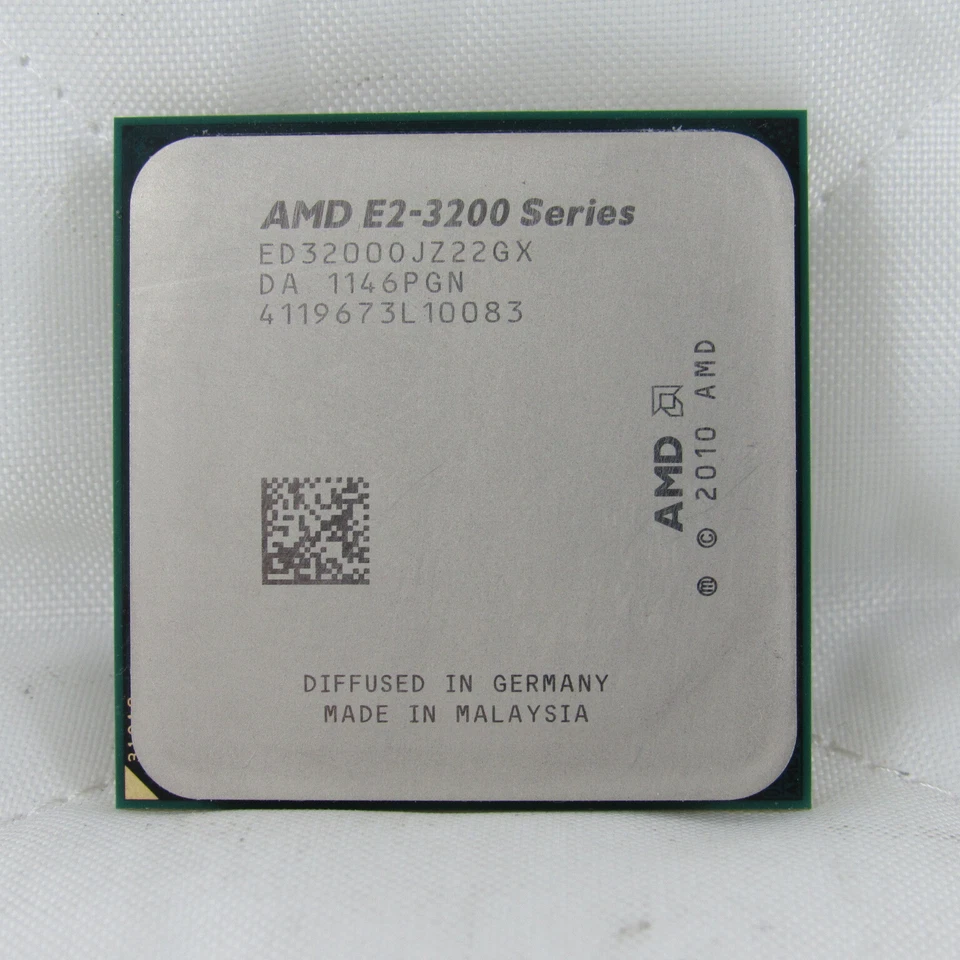 AMD ATHLON E2-3200 2.4GHZ DESKTOP PROCESSOR SOCKET FM1 ED3200OJZ22GX - Image 1 of 1