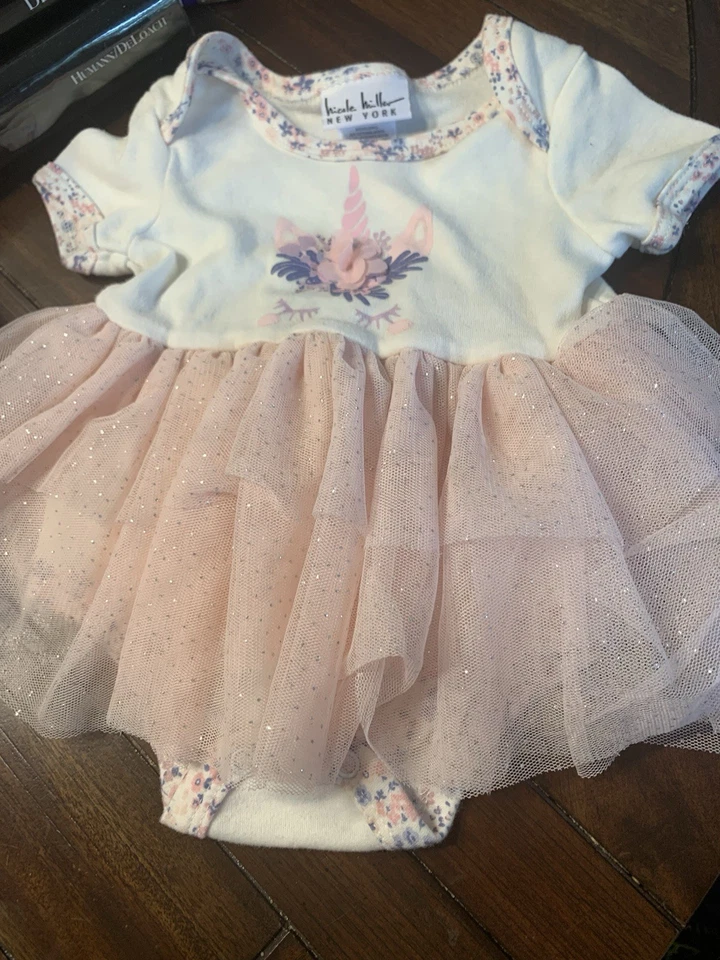 Nicole Miller New York Snap Bottom Bebé Niña 6-9 Meses Unicornio con Tutú Foto 1 de 4