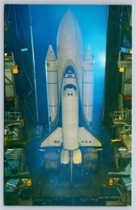 NASA Space Shuttle At Kennedy Space Center, Florida FL, Vintage Chrome Postcard - Picture 1 of 2
