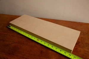 18 mm birch ply offcuts 51cm x 17 cm - 2 pieces - Picture 1 of 2
