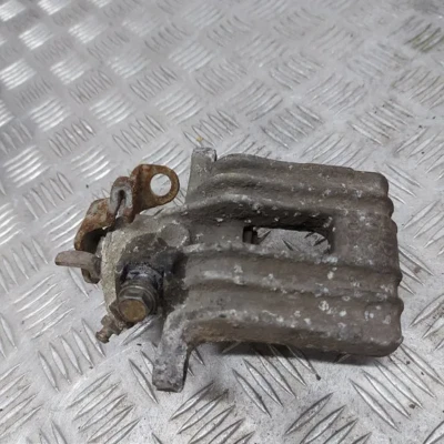 VW GOLF IV 1J1 Étrier de Frein Arrière Gauche 1.40 Petrol 55kw 1998 15251762 - Photo 1/4