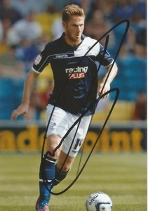 MILLWALL: JAMES HENRY SIGNIERT 6x4 ACTION FOTO + COA - Bild 1 von 1