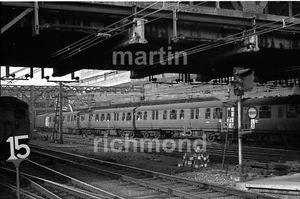 London Liverpool Street EMU no. 008 14.7.69 35mm Railway Negative RN420 - Picture 1 of 1