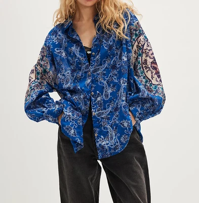 Blusa para mujer Free People Rose Bud estampado cachemir pequeña S azul combo nueva con etiquetas $128 Foto 1 de 4