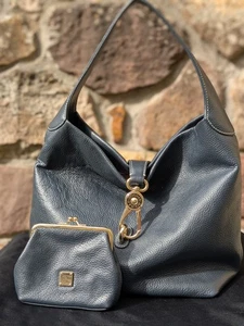 Dooney & Bourke Geldbörse schwarz genarbtes Leder/Kiss Lock gerahmt J8871918 - Bild 1 von 21