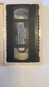 Disney’s The Lion King 2 Simba’s Pride VHS, Lion King Clamshell Case - Picture 1 of 3