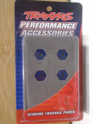 TRAXXAS #7154X WHEEL HUBS HEX 6061-T6 ALUMINUM BLUE ANODIZED NEW - Image 1 of 2