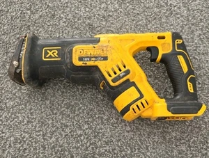 DEWALT DCS367 18v XR Cordless Compact Reciprocating Saw. faulty - Picture 1 of 5