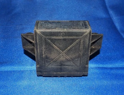 Mercedes W116 W123 R107 Transmission Speed Sensor Relay OEM W/90 Day Warranty - Image 1 of 4