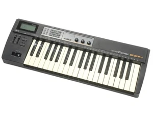 Roland SK-88Pro MIDI Keyboard with SC-88Pro Sound Module + AC Adapter Tested - Picture 1 of 8