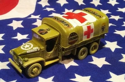 DONALD TRUMP   CUSTOM D/C  ARMY RED CROSS TRUCK    NEW  /  1/64 - Image 1 of 4