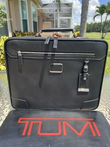 Tumi Mills Slim Black Leather Briefcase - Ultra Rare Store Display Item $1495 - Picture 1 of 16