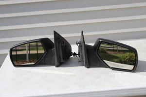 2014-2018 Chevy Silverado Side Mirror Manual LEFT RIGHT OEM 23180068 23180067 - Picture 1 of 15