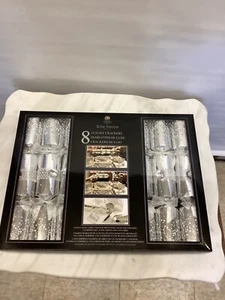 Tom Smith Festive Party Crackers Pack Of 8  Holiday - Picture 1 of 4