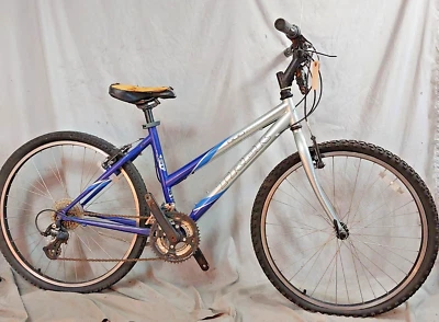 1997 Trek 800 Sport MTB Bike 17" Medium Hardtail Shimano Grip Steel Vintage - Image 1 of 4