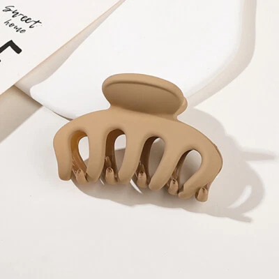 Womens Acrylic Hair Claw Hair Shark Clip Hairpin Crab Hair Accessories Fashion - Image 1 of 4