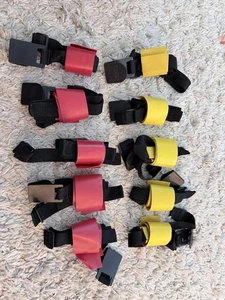 Flag Football Flags 5 Red and 5 Yellow Flags/ Clips - Picture 1 of 2
