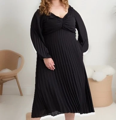 NEW!! Terra&Sky Women’s Pleated Black Dress Long Sleeves 2x - Image 1 of 4