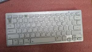 *4288- Bluetooth Tastatur BK8001BA - Bild 1 von 2