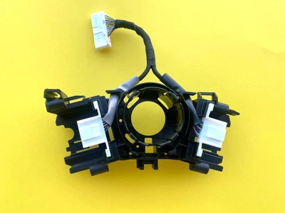 2020-2023 TOYOTA COROLLA STEERING COLUMN COMBINATION SWITCH BRACKET OEM 17J613 - Image 1 of 4