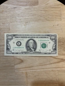 Old 100 Dollar Bill (1990) - Picture 1 of 2