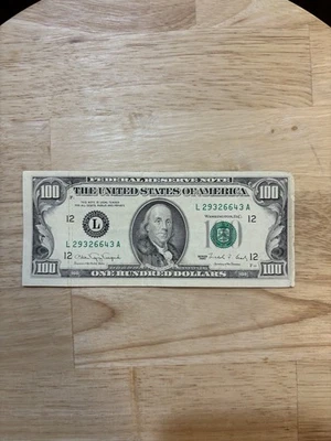 Old 100 Dollar Bill (1990) - Image 1 of 2