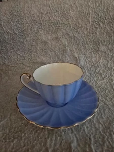 SHELLEY Vintage English Bone China Teacup and Saucer Set - Gold Rimmed - Picture 1 of 3