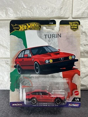 Hot Wheels Premium World Tour Turín Alfa Romeo GTV6 3.0 1/5 Car Culture Rojo Foto 1 de 4