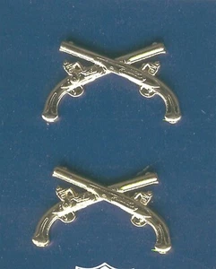 PAR DE ALFILERES DE CUELLO DE OFICIAL DEL EJÉRCITO POLICÍA MILITAR - Imagen 1 de 1