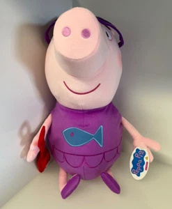 Peppa Pig Púrpura Vacaciones Peppa con Pala 22" Peluche - Muy Raro - Imagen 1 de 3
