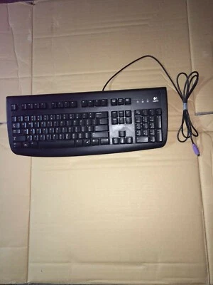 Logitech PS2 Wired Keyboard Model: Y-SAF76 - Image 1 of 4