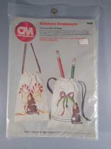 CM Stitchery Ornaments Crewel Kit 1983 Christmas Mice Gift Bags #7488 NEW - Picture 1 of 4